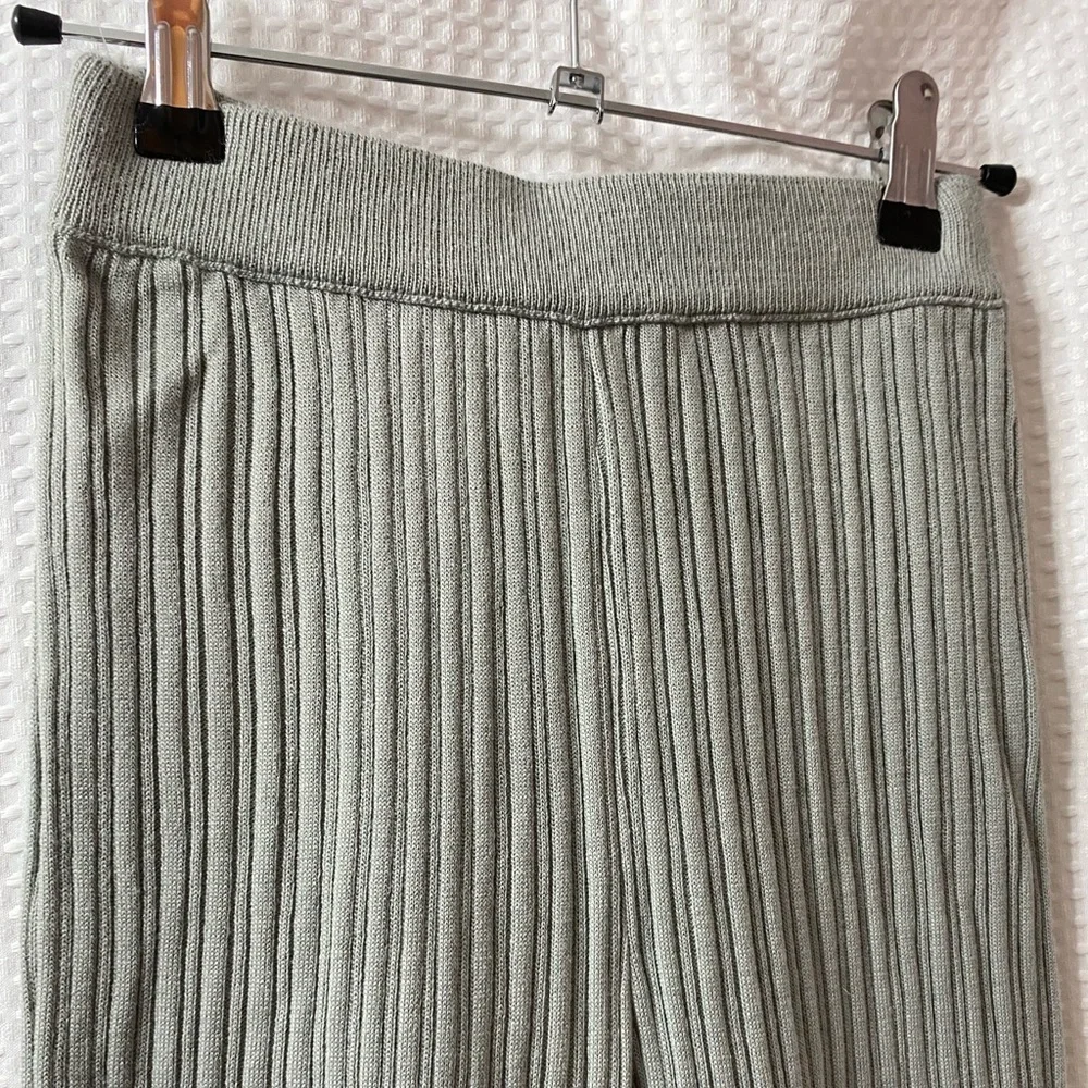 NWOT ASOS High Rise Knit Flare Pants - Picture 2 of 5